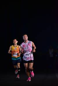 BIB: 42190
                            <button type="button" onclick="openModal(10109587)" class="btn btn-primary btn-sm float-right btn-popup" data-toggle="modal" data-target=".modal-high-quality">
                        <i class="fas fa-shopping-cart"></i> Add to Cart
                    </button>
                                            <button type="button" onclick="isThisMe(10109587, true)" class="btn btn-success btn-sm float-right btn-popup btn-isme hidden" data-toggle="tooltip" data-placement="bottom" title="นี่คือรูปของคุณใช่ไหม คลิกที่นี่เพื่อเอาเข้าอัลบั้ม">
                        <i class="fas fa-plus"></i> Add to album
                    </button>
                    <button type="button" onclick="isThisMe(10109587, false)" class="btn btn-warning btn-sm float-right btn-popup btn-isnotme hidden">
                        <i class="fas fa-ban"></i> Remove from album
                    </button>